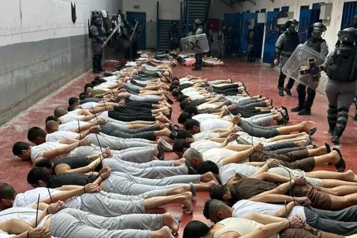 الاحتلال يستعد لتطبيق إعدام الأسرى داخل السجون